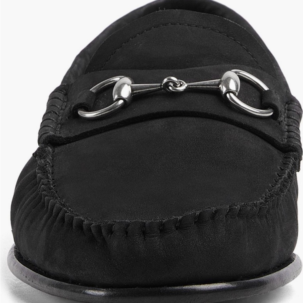 Gucci Black Leather Loafers with Silver Detail - Picture 6 of 7